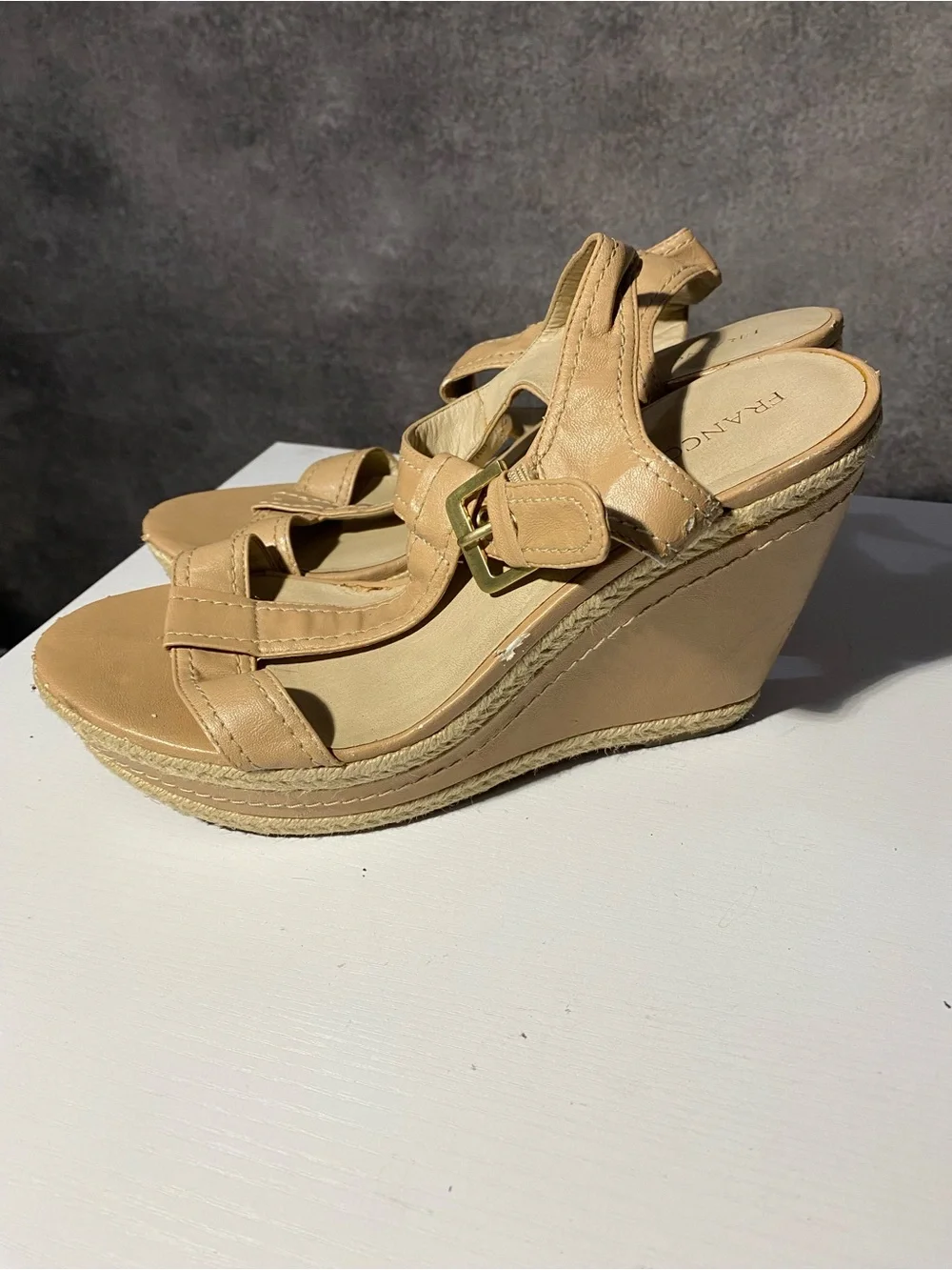 Franco Sarto Women's Wedge Sandals Size 10M Beige Tan Strappy Espadrille Flaws
